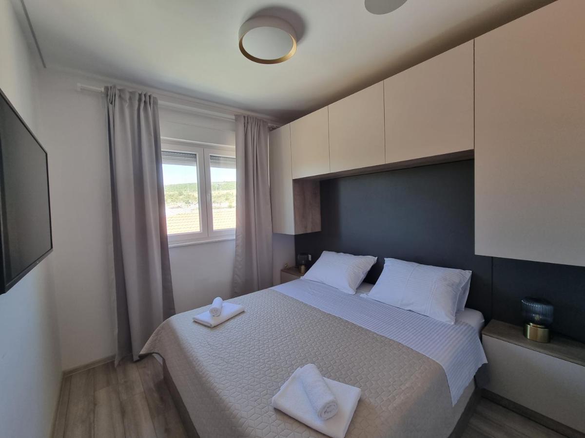 Villa Madison Posedarje Esterno foto